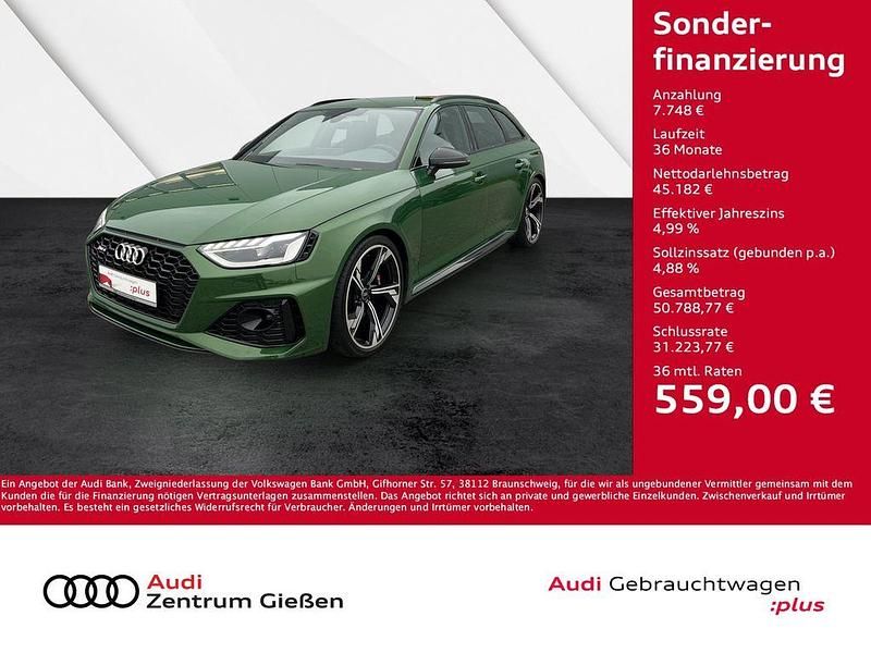 Sonomagrün metallic Gebraucht 2022 Audi RS4 Ambiente Kombi | 52.930 € (Superpreis) - Bild 1/4