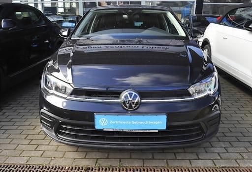 Gebraucht VW Polo Move 80 PS (58 kW) 2024 Deep black perleffekt Kleinwagen
