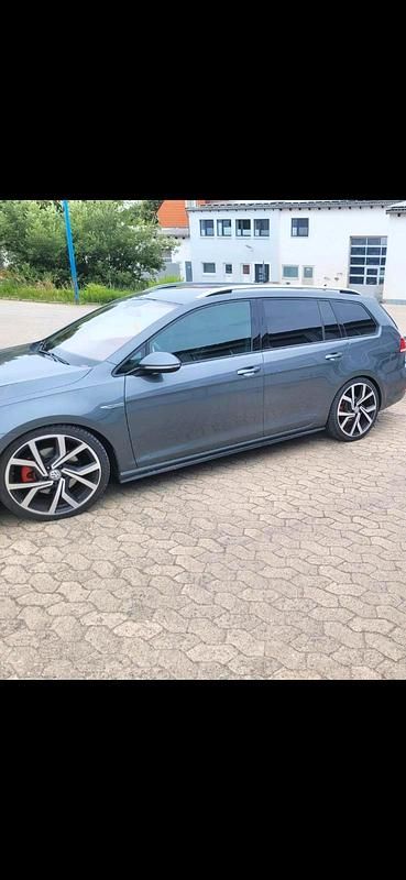 Gebraucht VW Golf VII GTD 184 PS (135 kW) 2018 Grau Kombi