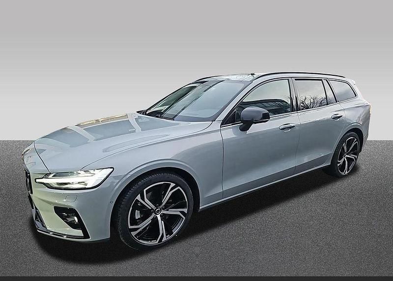 Gebraucht Volvo V60 Ultra 197 PS (144 kW) 2025 Grau Kombi