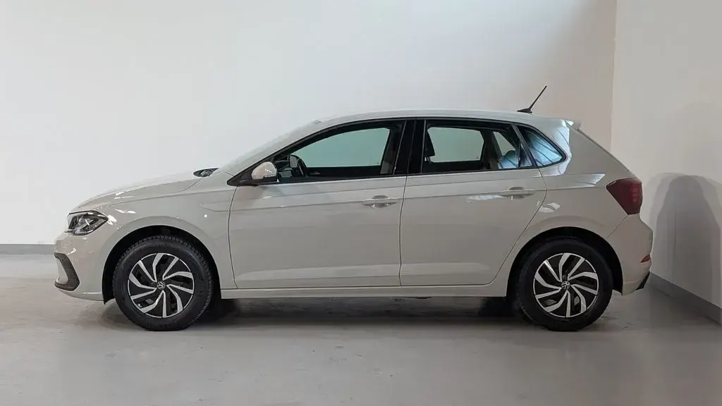 Gebraucht VW Polo Life 80 PS (58 kW) 2023 Grau Kleinwagen