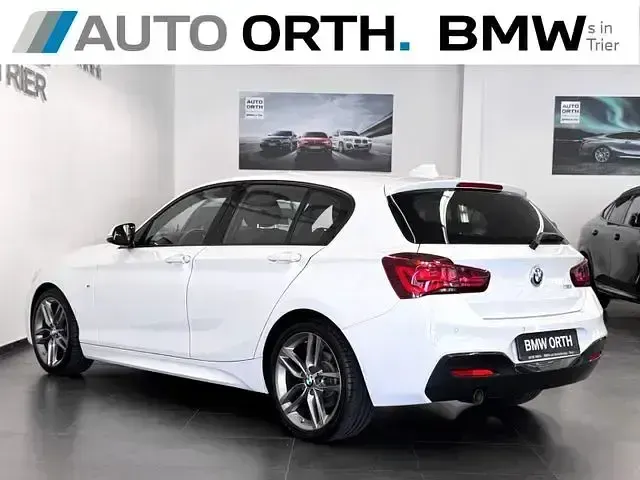Gebraucht BMW 118 M Sport 136 PS (100 kW) 2018 Alpinweiß Limousine