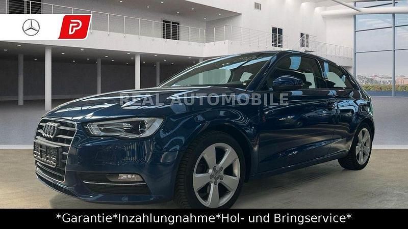 Blau Gebraucht 2015 Audi A3 Ambition Limousine | 12.500 € (Guter Preis) - Bild 1/4