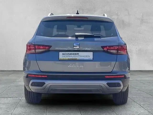 Gebraucht Seat Ateca 4Drive 150 PS (110 kW) 2022 Grau SUV