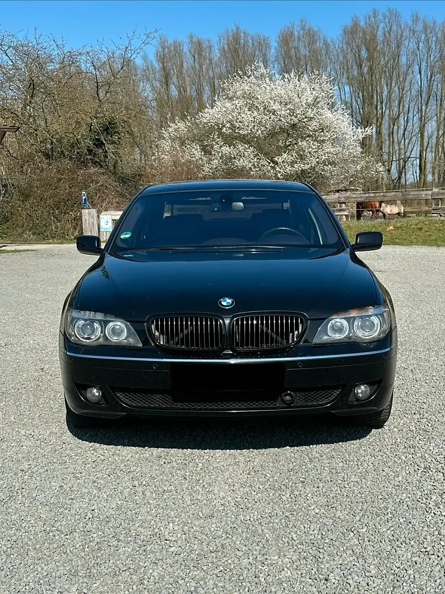 Gebraucht BMW 740L 306 PS (225 kW) 2006 Schwarz Limousine