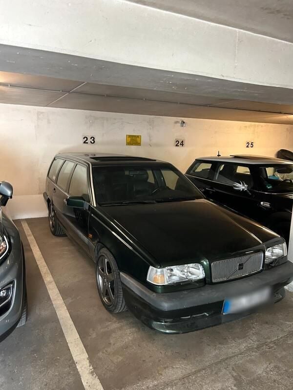 Grün Gebraucht 1995 Volvo 850 Kombi | 16.900 € - Bild 1/4
