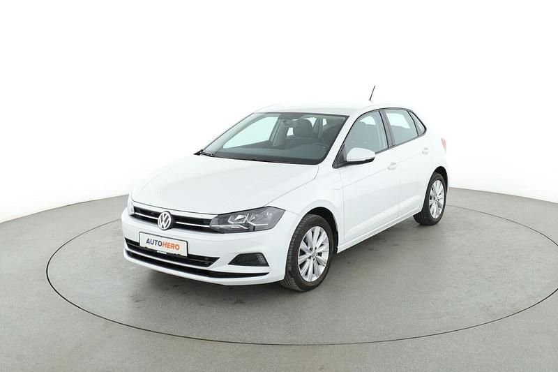 Weiß Gebraucht 2019 VW Polo Comfortline Limousine | 14.090 € (Fairer Preis) - Bild 1/3
