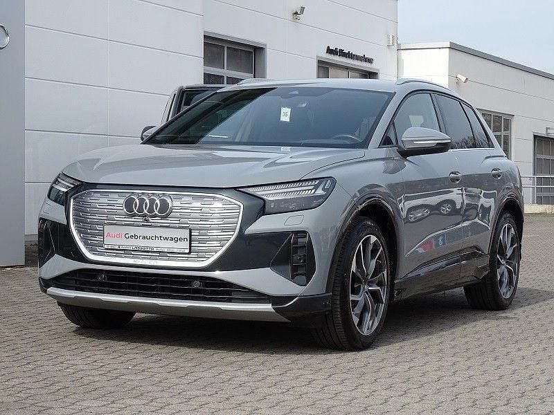 Gebraucht Audi Q4 e-tron Advanced 219 kW (299 PS) 2023 Grau SUV
