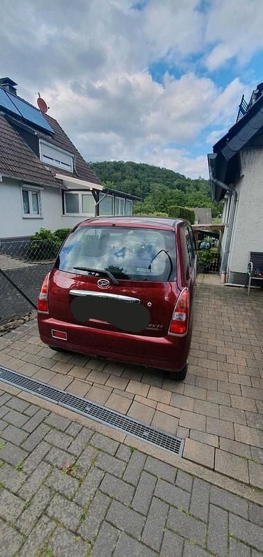 Gebraucht Daihatsu Trevis 56 PS (41 kW) 2006 Rot Kleinwagen