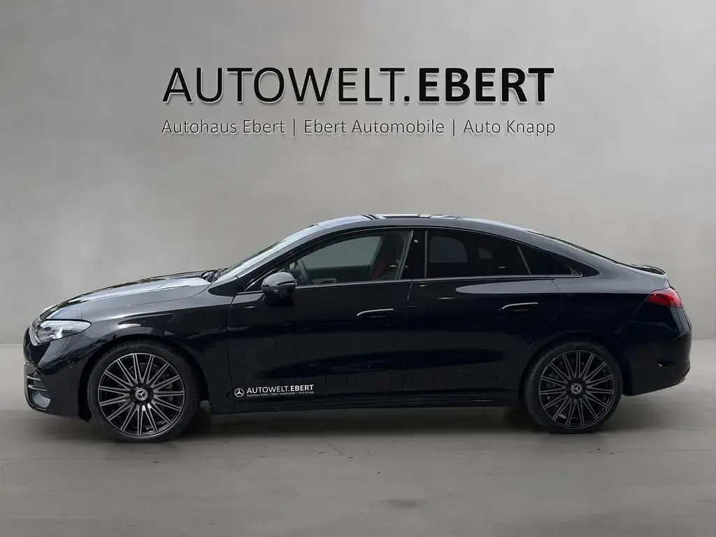 Gebraucht Mercedes CLA 250+ AMG 200 kW (272 PS) 2026 Lack kosmosschwarz metal Limousine