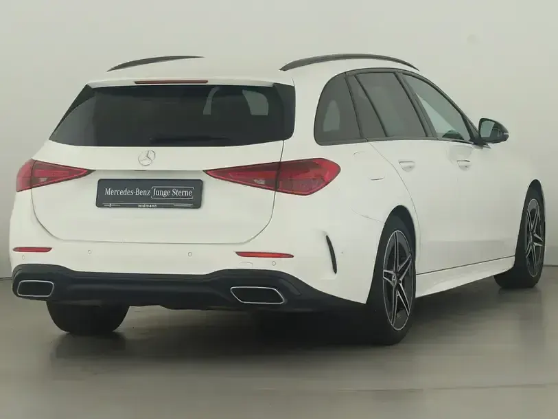 Gebraucht Mercedes C300 AMG 258 PS (189 kW) 2023 Polarweiss uni Kombi