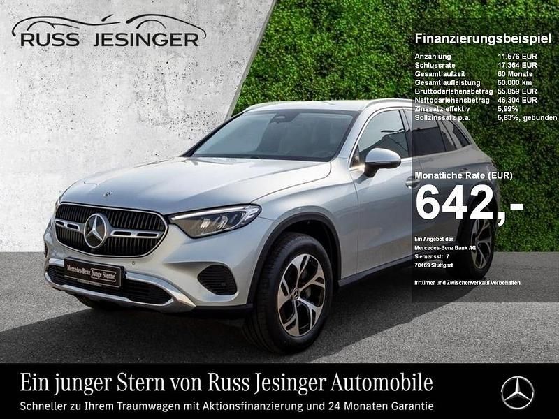 Silber Gebraucht 2024 Mercedes GLC300e Avantgarde SUV | 56.980 € (Superpreis) - Bild 1/3