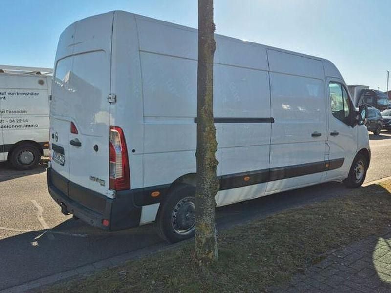 Gebraucht Opel Movano 131 PS (96 kW) 2017 Arktisweiss Van / Kleinbus