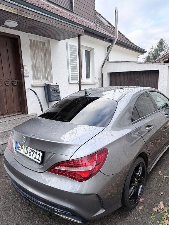 Gebraucht Mercedes CLA200 156 PS (114 kW) 2018 Grau Coupé