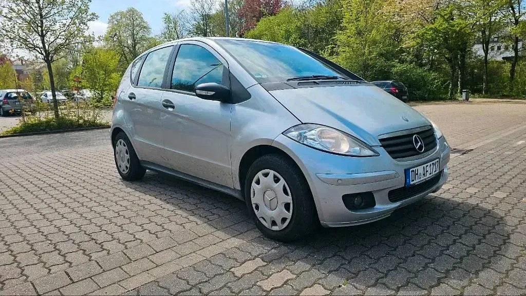 Gebraucht Mercedes A150 95 PS (69 kW) 2005 Silber Kleinwagen