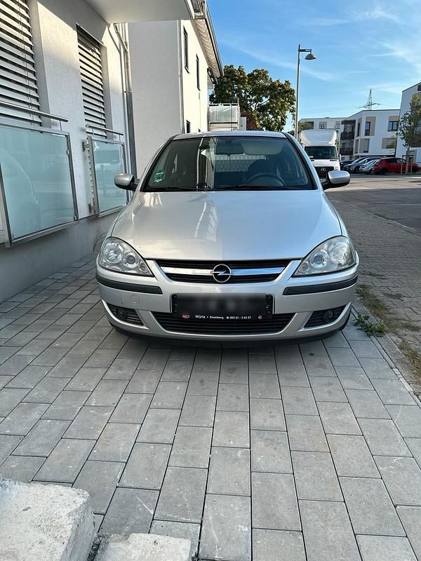 Silber Gebraucht 2006 Opel Corsa Edition Kleinwagen | 1.480 € (Guter Preis) - Bild 1/4