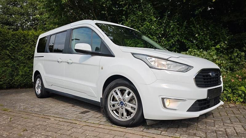 Weiß Gebraucht 2018 Ford Tourneo Connect Van / Kleinbus | 14.790 € (Guter Preis) - Bild 1/4