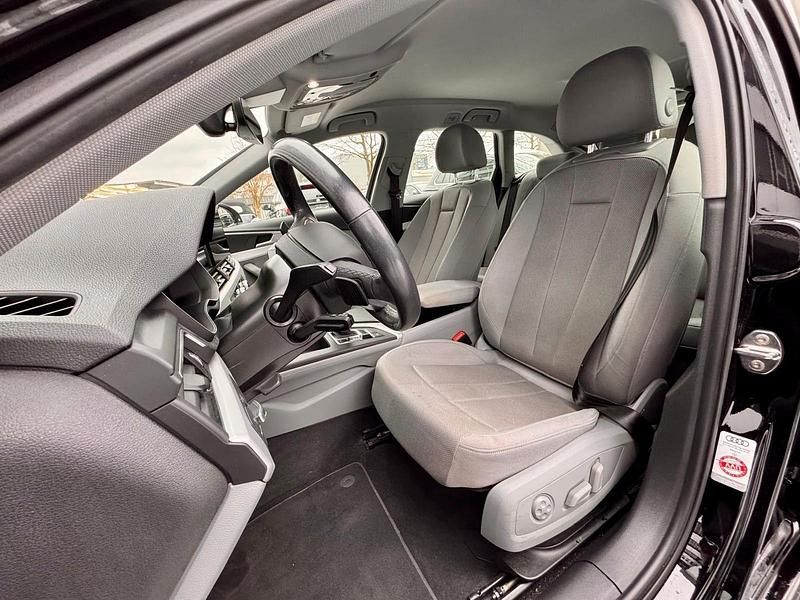 Gebraucht Audi A4 Advanced Plus 163 PS (119 kW) 2021 Schwarz Kombi