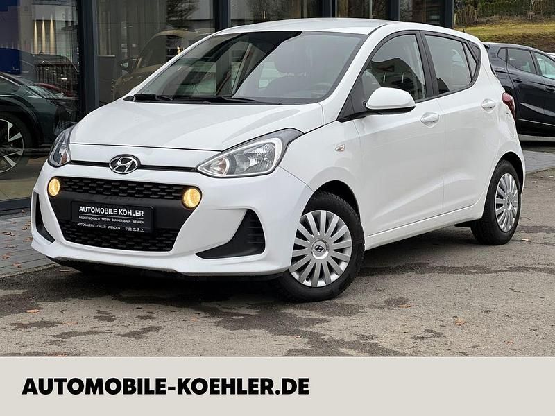 Polar white / sol Gebraucht 2019 Hyundai i10 Trend Kleinwagen | 10.990 € (Fairer Preis) - Bild 1/4