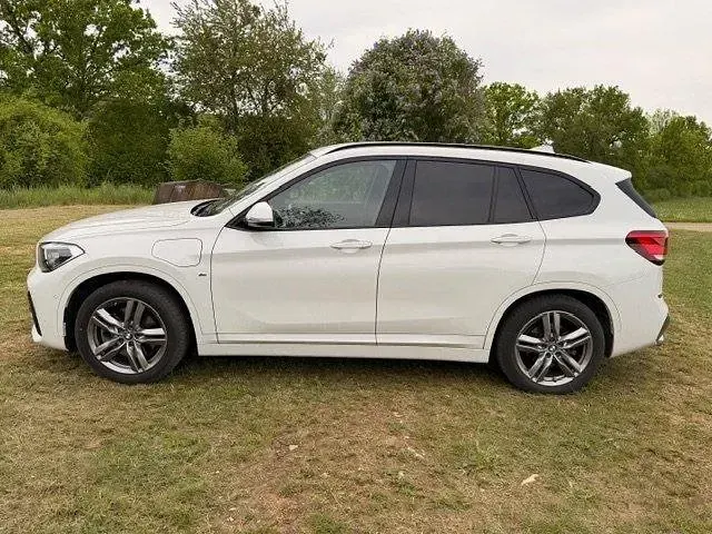 Gebraucht BMW X1 M Sport 220 PS (161 kW) 2021 Weiß SUV
