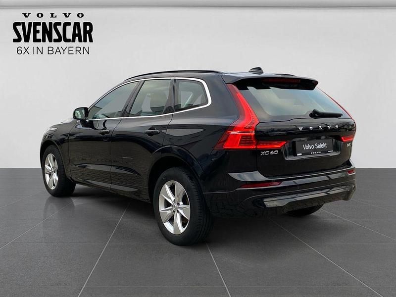Gebraucht Volvo XC60 197 PS (144 kW) 2022 Schwarz SUV