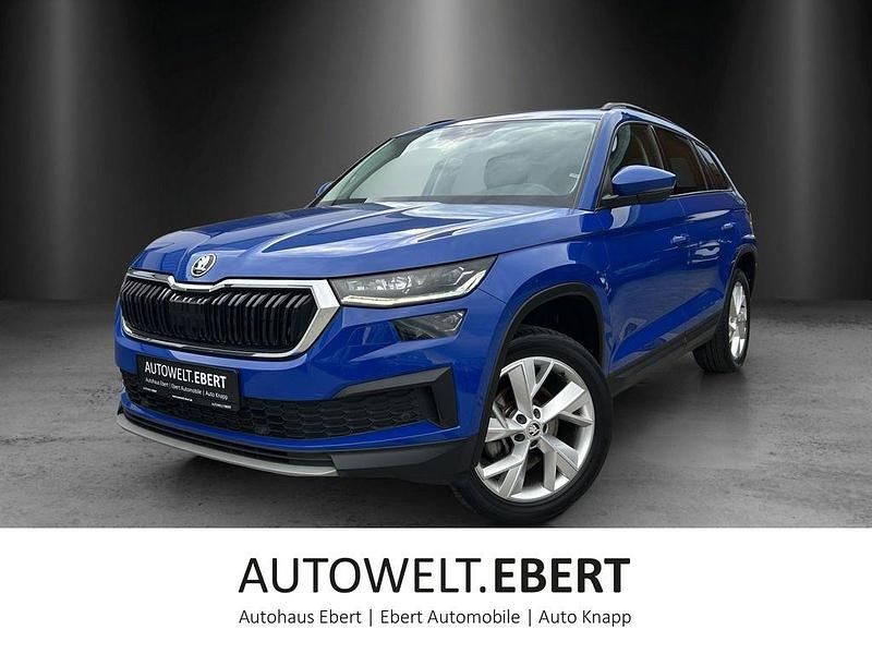 Blau Gebraucht 2022 Skoda Kodiaq Tour SUV | 28.690 € (Fairer Preis) - Bild 1/4