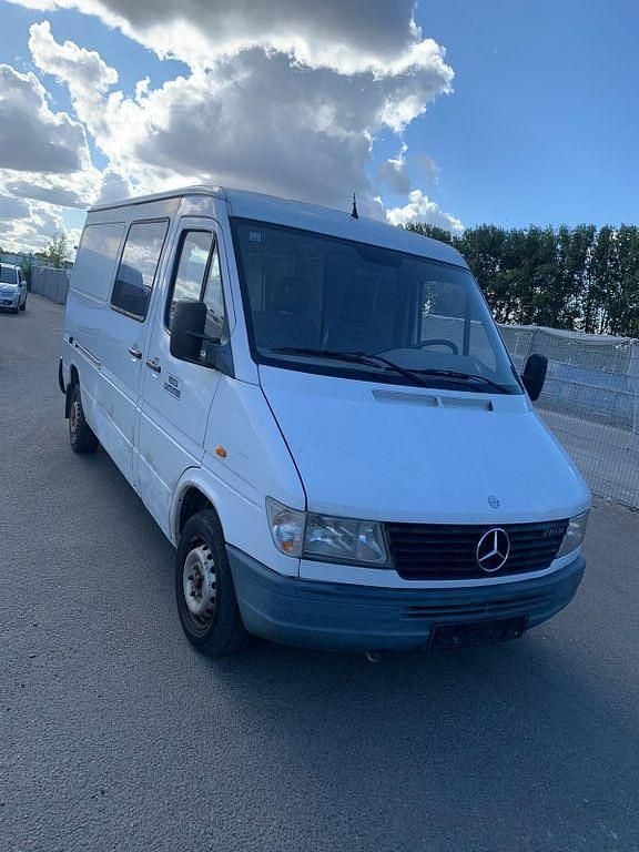 Weiß Gebraucht 1995 Mercedes Sprinter Van | 5.899 € - Bild 1/4