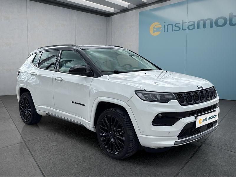 Gebraucht Jeep Compass 179 PS (131 kW) 2022 Weiß SUV