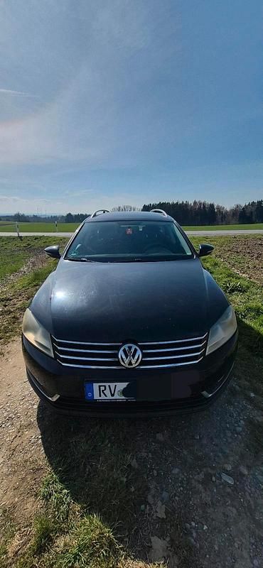 Gebraucht VW Passat Highline 140 PS (102 kW) 2010 Schwarz Kombi
