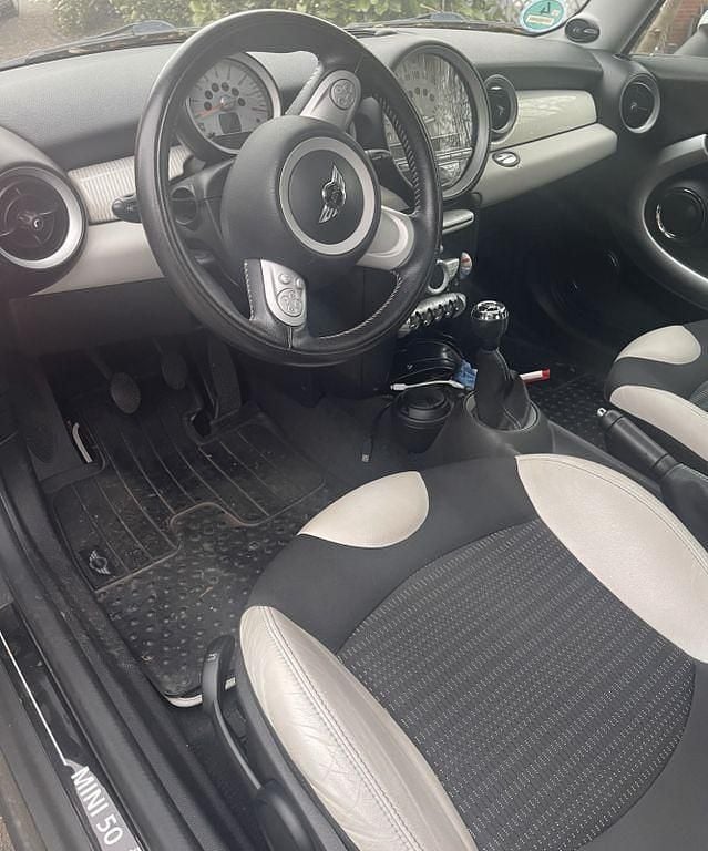 Second-hand Mini Cooper 120 CP (88 kW) 2009 Alb Hatchback