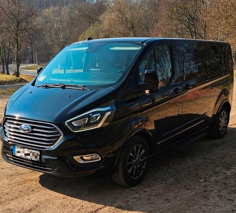 Gebraucht Ford Tourneo Titanium X 185 PS (136 kW) 2020 Schwarz Van / Kleinbus