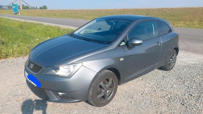 Grau Gebraucht 2012 Seat Ibiza Style Kleinwagen | 3.800 € (Etwas zu teuer) - Bild 1/4