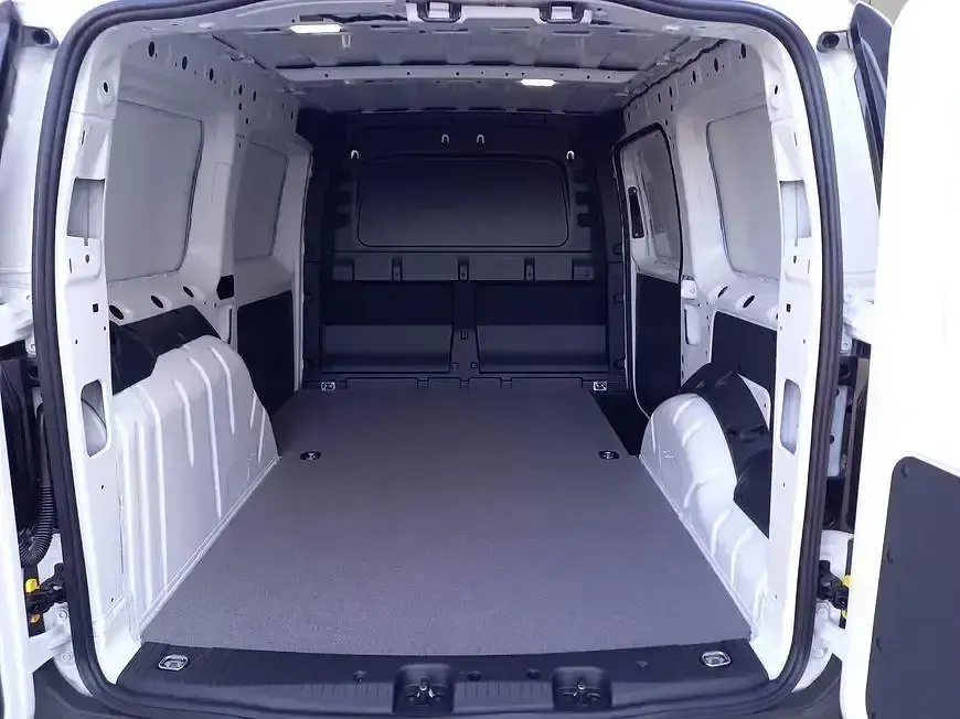Gebraucht VW Caddy Maxi 102 PS (75 kW) 2025 Weiß Van / Kleinbus