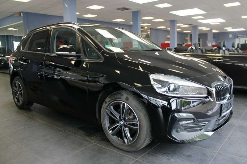 Schwarz Gebraucht 2019 BMW 218 Sport Line SUV | 17.980 € (Fairer Preis) - Bild 1/4