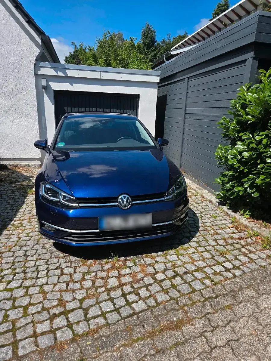 Gebraucht VW Golf VII Highline 150 PS (110 kW) 2017 Andere farben Kleinwagen
