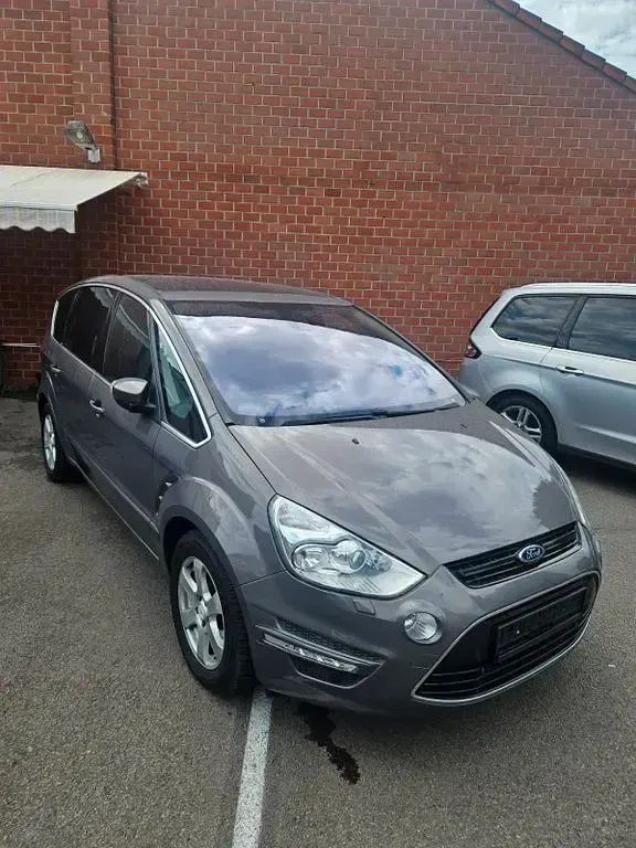 Gebraucht Ford S-MAX Titanium X 140 PS (102 kW) 2014 Beige Van / Kleinbus