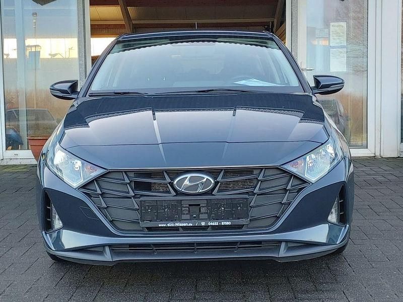 Brugt Hyundai i20 Select 84 HK (61 kW) 2021 Grå Hatchback