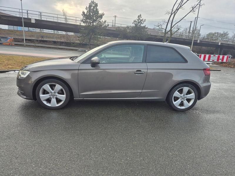 Gebraucht Audi A3 Ambition 150 PS (110 kW) 2015 Grau
