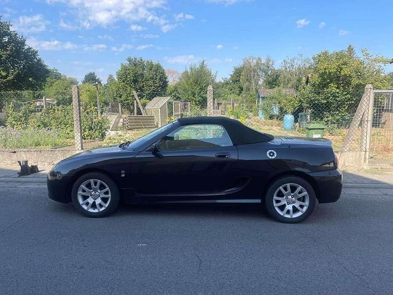 Gebraucht MG TF 136 PS (100 kW) 2005 Schwarz Cabrio