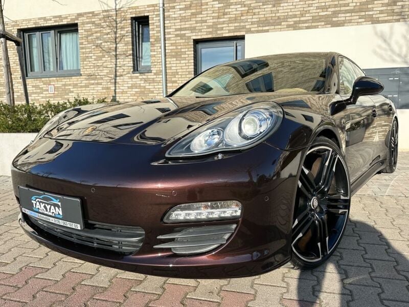 Mahagonimetallic Gebraucht 2010 Porsche Panamera Limousine | 19.999 € (Fairer Preis) - Bild 1/4