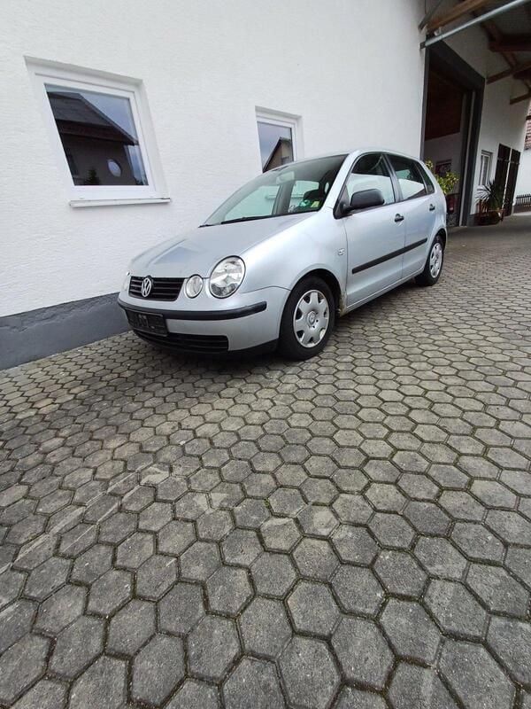Silber Gebraucht 2003 VW Polo Kleinwagen | 390 € (Superpreis) - Bild 1/4
