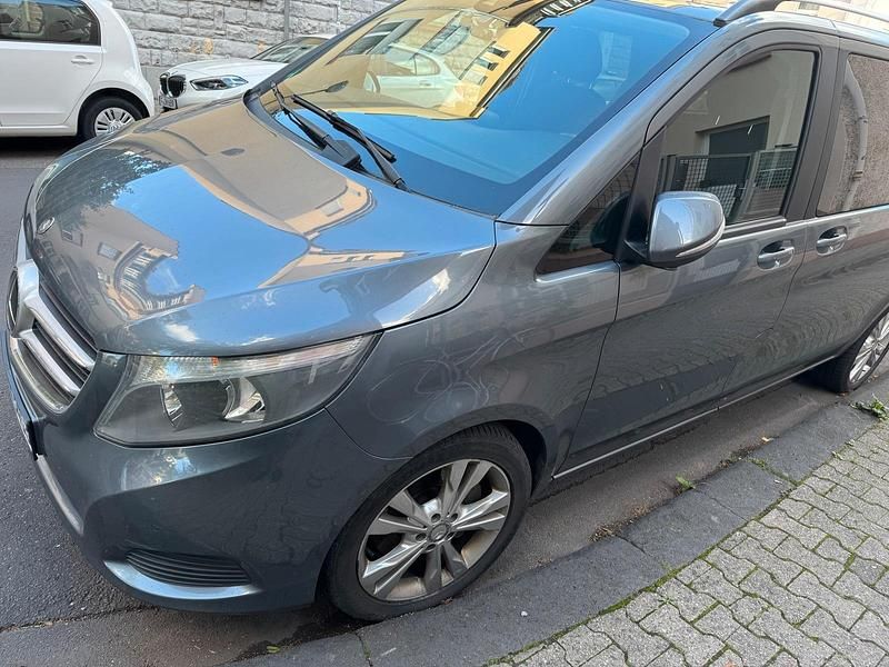 Gebraucht Mercedes V250 Edition 2015 Van / Kleinbus