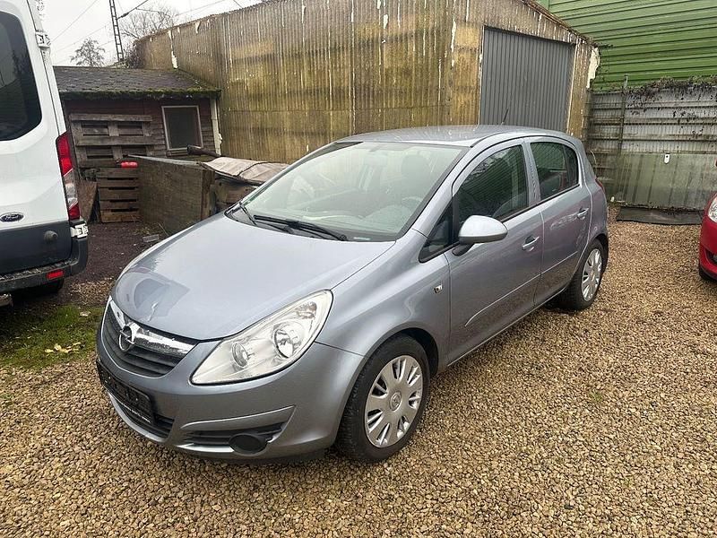 Silber Gebraucht 2005 Opel Corsa Edition Limousine | 990 € (Guter Preis) - Bild 1/4