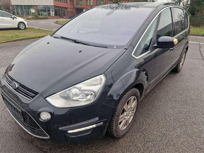 Gebraucht Ford S-MAX Titanium 200 PS (147 kW) 2011 Pantherschwarz metallic Van / Kleinbus