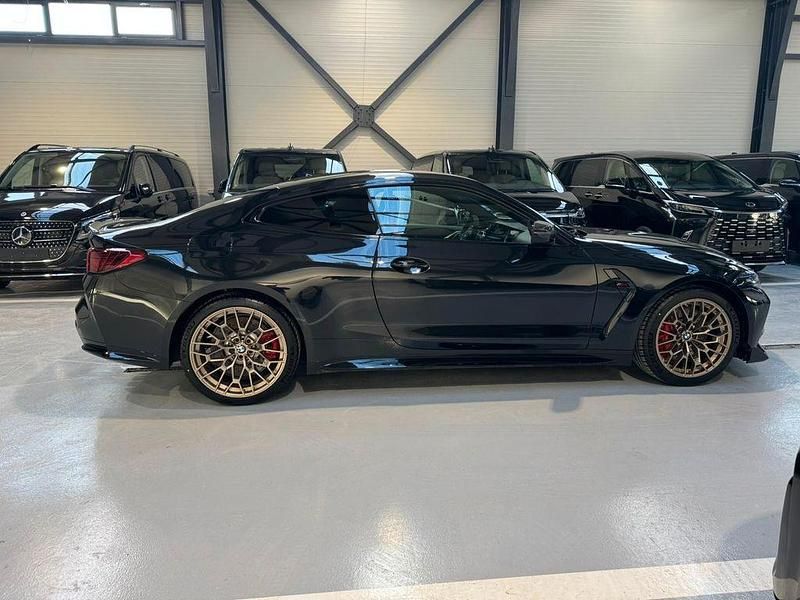 Neu BMW M4 Performance 551 PS (405 kW) 2025 Schwarz Coupé
