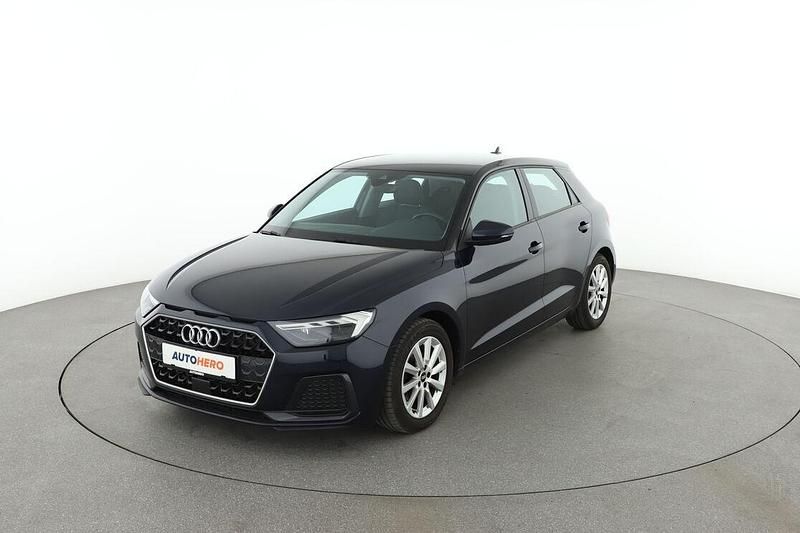 Blau Gebraucht 2021 Audi A1 Advanced Kleinwagen | 18.200 € (Guter Preis) - Bild 1/3