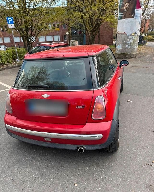 Usata Mini Cooper 85 CV (62 kW) 2005 Rosso Utilitaria