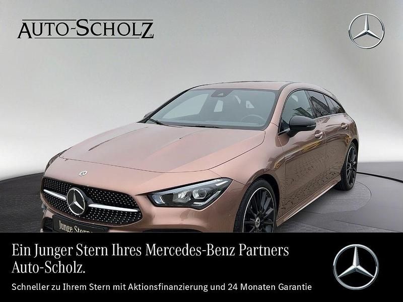Gold Gebraucht 2022 Mercedes CLA200 Shooting Brake AMG Kombi | 27.741 € (Fairer Preis) - Bild 1/4