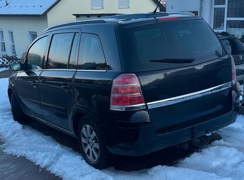 Gebraucht Opel Zafira 140 PS (102 kW) 2006 Schwarz Van / Kleinbus