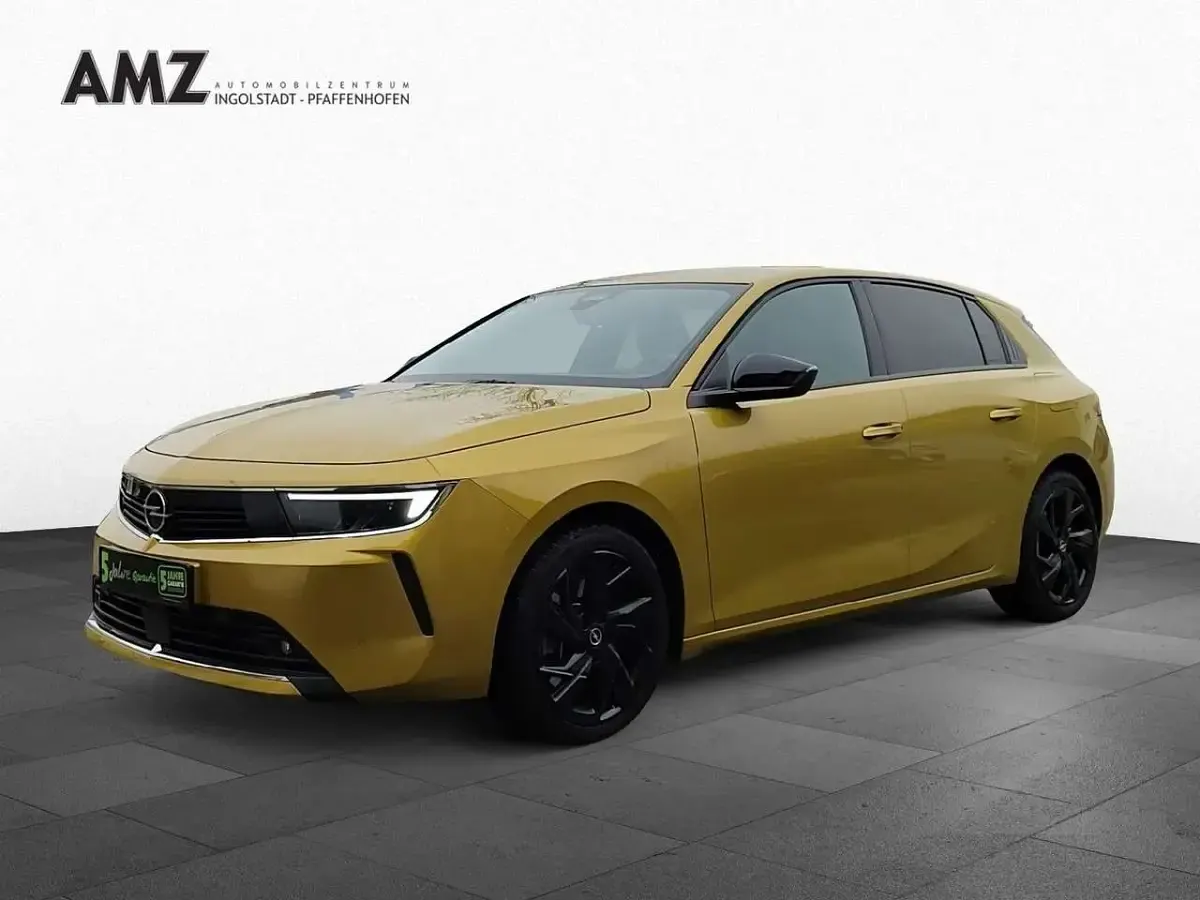 Gebraucht Opel Astra Edition 181 PS (133 kW) 2022 Kult gelb Kleinwagen